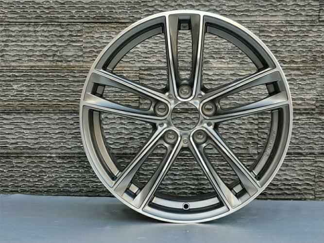 17 Inch wheel